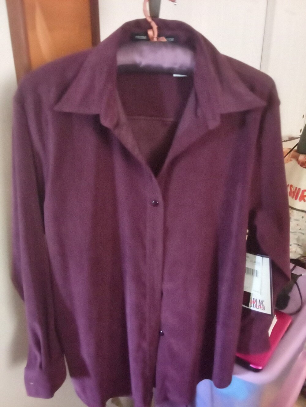 Bill Blass Plum Button-Front Collared Shirt